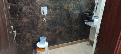 Bathroom Image of 1100 Sq.ft 3 BHK Builder Floor for rent in Budh Vihar New Delhi for Rs. 16000