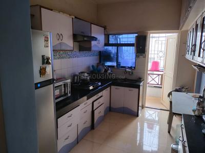 Kitchen Image of 1800 Sq.ft 3 BHK Apartment / Flat for rent in Shagun Beverly Tower, Lulla Nagar Pune for Rs. 50000