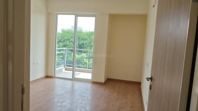 Bedroom Image of 1785 Sq.ft 3 BHK Apartment / Flat for rent in Godrej Windsor At Godrej Golf Links, Jaypee Greens Greater Noida for Rs. 50000
