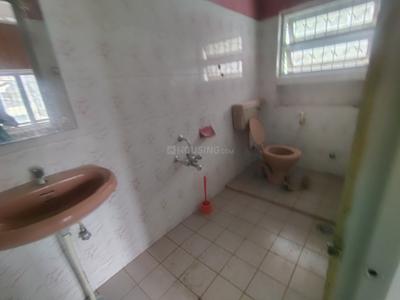 Bathroom Image of 1000 Sq.ft 2 BHK Builder Floor for rent in Sadashiv Nagar Belagavi for Rs. 16000