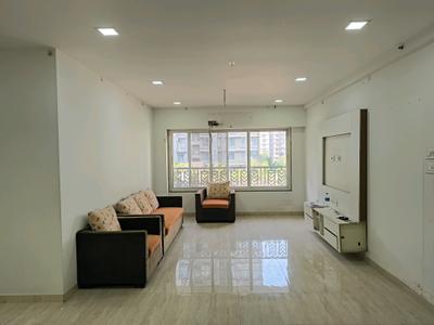 Living Room Image of 1250 Sq.ft 3 BHK Apartment / Flat for sale in Vile Parle West Mumbai for Rs. 60000000
