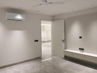 Bedroom Image of 4501 Sq.ft 4 BHK Builder Floor for sale in Model Town New Delhi for Rs. 90000000