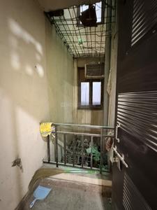 Balcony Image of 405 Sq.ft 1 BHK Builder Floor for rent in Govindpuri New Delhi for Rs. 12000