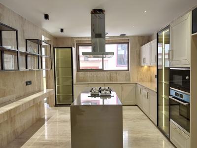 Kitchen Image of 9000 Sq.ft 5 BHK Builder Floor for sale in Greater Kailash I New Delhi for Rs. 285000000