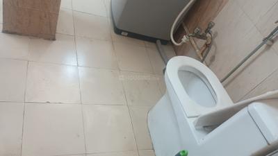 Image of 1450 Sq.ft 3 BHK Builder Floor for rent in Swaraj Homes RWA Sant Nagar, Sant Nagar, New Delhi for Rs. 38000