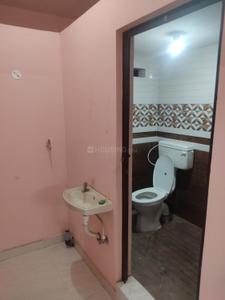 Bathroom Image of 850 Sq.ft 2 BHK Independent House for rent in Kumbakonam Thanjavur for Rs. 12000