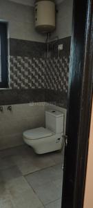 Bathroom Image of 2000 Sq.ft 2.5 BHK Builder Floor for rent in Sector 46 Gurgaon for Rs. 45000