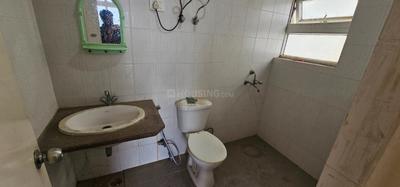 Image of 930 Sq.ft 2 BHK Apartment / Flat for rent in KLJ Platinum Heights, Sector 77, Faridabad for Rs. 20000