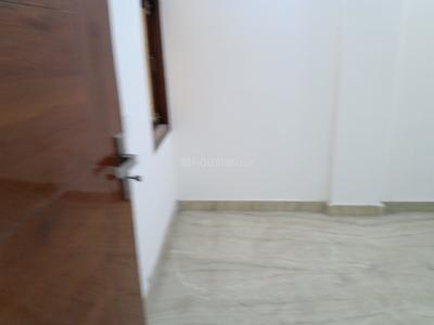 Bedroom Image of 750 Sq.ft 2 BHK Builder Floor for rent in Preet Vihar New Delhi for Rs. 20000