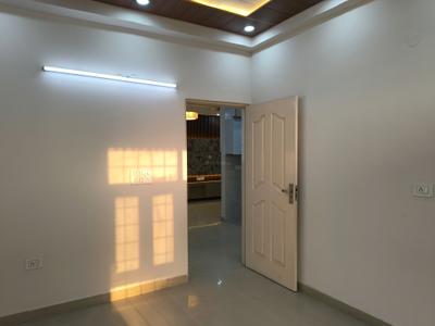 Bedroom Image of 1300 Sq.ft 3 BHK Builder Floor for sale in Indirapuram Ghaziabad for Rs. 10500000