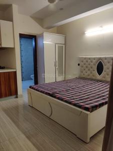 1 RK Independent Builder Floor