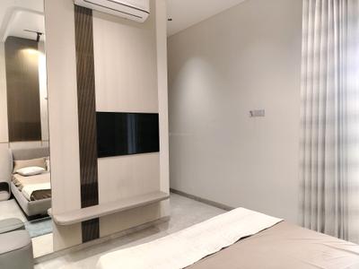 Bedroom Image of 2000 Sq.ft 3 BHK Apartment / Flat for rent in K Raheja Vistas Premiere, Mohammed Wadi Pune for Rs. 70000