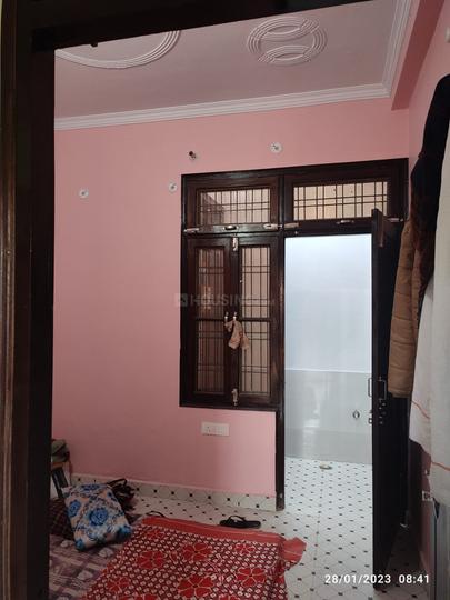 Janki vi Bedroom 1