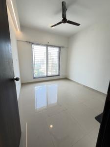 Bedroom Image of 850 Sq.ft 2 BHK Apartment / Flat for rent in Goel Ganga Altus, Kharadi Pune for Rs. 35000