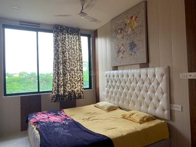Bedroom Image of 3300 Sq.ft 5 BHK Builder Floor for sale in Royal Palms Villas, Goregaon East Mumbai for Rs. 24000000