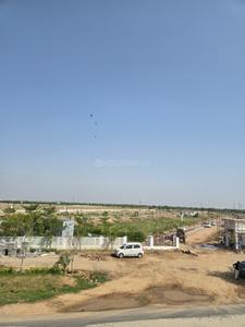 Pyramid Emerald Estate Plot View 3