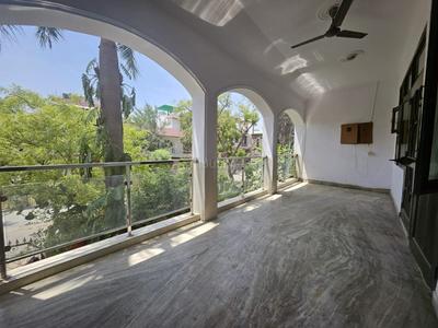 Balcony Image of 2000 Sq.ft 3 BHK Builder Floor for rent in Sector 55 Noida for Rs. 46000