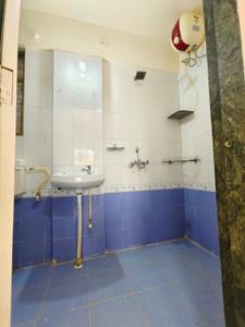Bathroom Image of 1011 Sq.ft 2 BHK Apartment / Flat for sale in Karve Nagar Pune for Rs. 14500000