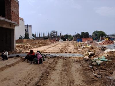 Image of 2500 Sq.ft 4 BHK Apartment / Flat for sale in Chandan Hola, New Delhi for Rs. 25000000