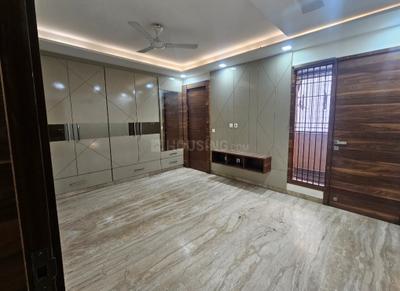 Bedroom Image of 1853 Sq.ft 3 BHK Builder Floor for sale in Patel Nagar New Delhi for Rs. 44000000