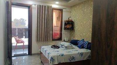 Bedroom Image of 1300 Sq.ft 3 BHK Apartment / Flat for sale in Chandan Hola New Delhi for Rs. 9000000