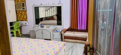 Bedroom Image of 2200 Sq.ft 3 BHK Builder Floor for sale in Aminabad Lucknow for Rs. 10000000