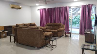 Living Room Image of 1900 Sq.ft 4 BHK Apartment / Flat for rent in Darode Blossom Bouleward, Koregaon Park Pune for Rs. 180000