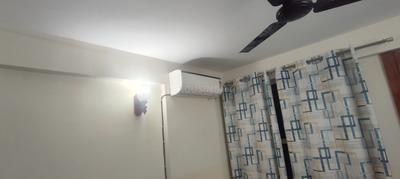 Bedroom Image of 638 Sq.ft 2 BHK Apartment / Flat for rent in Logix Blossom Greens, Sector 143 Noida for Rs. 36000