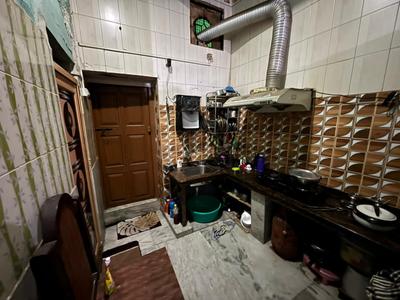 Kitchen Image of 900 Sq.ft 2 BHK Builder Floor for sale in Ballygunge Kolkata for Rs. 6000000
