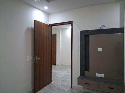 Bedroom Image of 750 Sq.ft 2 BHK Builder Floor for rent in Mansarover Garden New Delhi for Rs. 30000