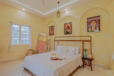 Bedroom Image of 800 Sq.ft 1 BHK Apartment / Flat for rent in Marna Siolim Goa for Rs. 45000