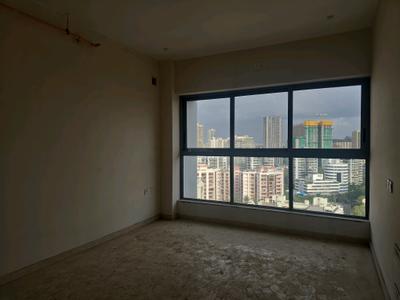 Living Room Image of 1800 Sq.ft 3 BHK Apartment / Flat for sale in Khar West Mumbai for Rs. 95000000