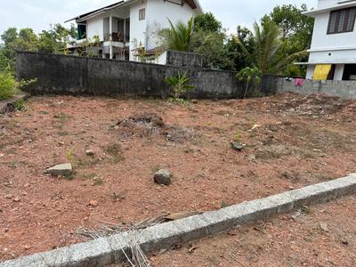 Image of 1600 Sq.ft Residential Plot / Land for sale in Kakkanad, Kochi for Rs. 1249000
