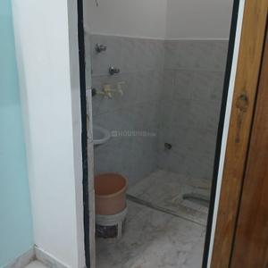 Bathroom Image of 1200 Sq.ft 1 BHK Builder Floor for rent in Allen Ganj Allahabad for Rs. 18000