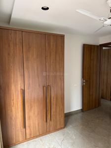 Bedroom Image of 1172 Sq.ft 3.5 BHK Apartment / Flat for rent in Malabar Exotica, Vaishno Devi Circle Ahmedabad for Rs. 43000