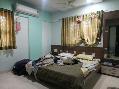 Bedroom Image of 1000 Sq.ft 2 BHK Apartment / Flat for sale in Magarpatta Cosmos Apartment, Magarpatta City Pune for Rs. 15900000
