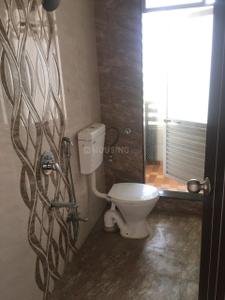 Bathroom Image of 1600 Sq.ft 3 BHK Apartment / Flat for sale in SM Acumen, Kharghar Navi Mumbai for Rs. 14400000
