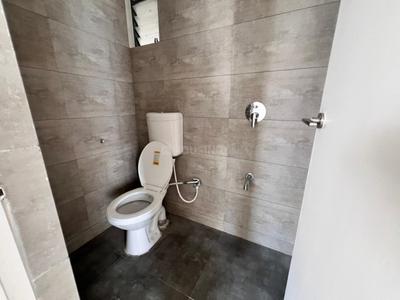 Image of 1080 Sq.ft 1.5 BHK Apartment / Flat for rent in Godrej Vananta, Jagatpur, Ahmedabad for Rs. 18000