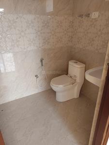 Bathroom Image of 2125 Sq.ft 3 BHK Apartment / Flat for sale in Skynet Galaxy Shanti Niketan, Civil Lines Allahabad for Rs. 21000000