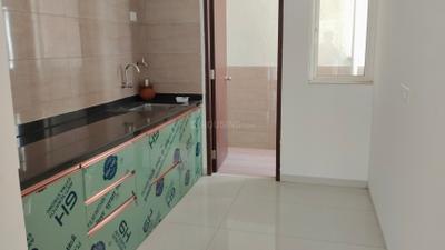 Kitchen Image of 850 Sq.ft 2 BHK Apartment / Flat for rent in Kolte Patil Little Earth, Kiwale Pune for Rs. 22500