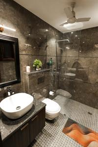 Bathroom Image of 2195 Sq.ft 4 BHK Apartment / Flat for rent in Tajganj Agra for Rs. 45000