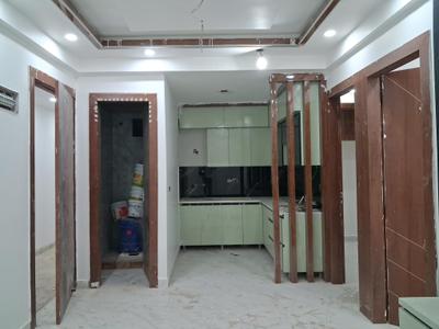 Living Room Image of 1550 Sq.ft 3 BHK Apartment / Flat for sale in Sector 72 Noida for Rs. 5800000