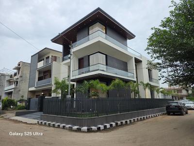 Image of 4275 Sq.ft 5 BHK Independent House for sale in Sector 123, Mohali for Rs. 39000000