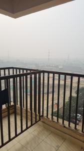 Balcony Image of 450 Sq.ft 1 BHK Apartment / Flat for rent in Gaurs 14th Avenue, Noida Extension Greater Noida for Rs. 10000