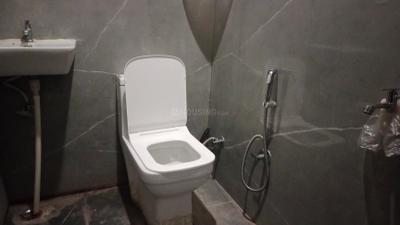 Bathroom Image of 260 Sq.ft 1 RK Builder Floor for rent in Sanjay Gram, Sector 13 Gurgaon for Rs. 14000