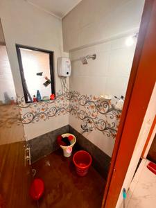 Bathroom Image of 635 Sq.ft 1 BHK Apartment / Flat for rent in Satpur Nashik for Rs. 8000
