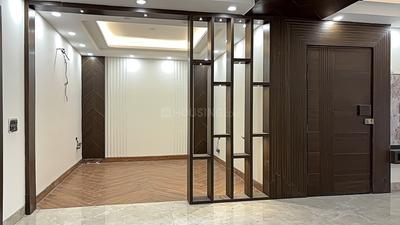 Living Room Image of 2250 Sq.ft 3 BHK Builder Floor for sale in Sector 28 Faridabad for Rs. 28000000