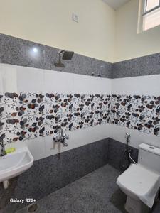 Bathroom Image of 1316 Sq.ft 3 BHK Villa for rent in SSV Gokulam, Guduvancheri Chennai for Rs. 27500