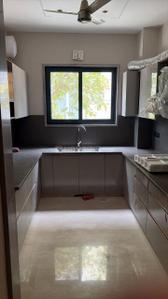 Kitchen Image of 2000 Sq.ft 3 BHK Builder Floor for rent in South City Floors 1, Sector 41 Gurgaon for Rs. 80000