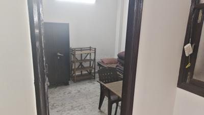 Bedroom Image of 670 Sq.ft 2 BHK Builder Floor for sale in Patel Nagar New Delhi for Rs. 6000000